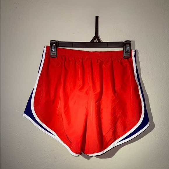 Nike Women's Running Gym Tempo Shorts Size M Red - Picture 3 of 8